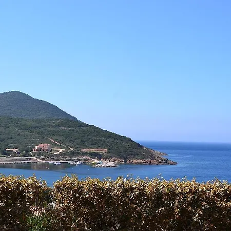 Roc A Mare