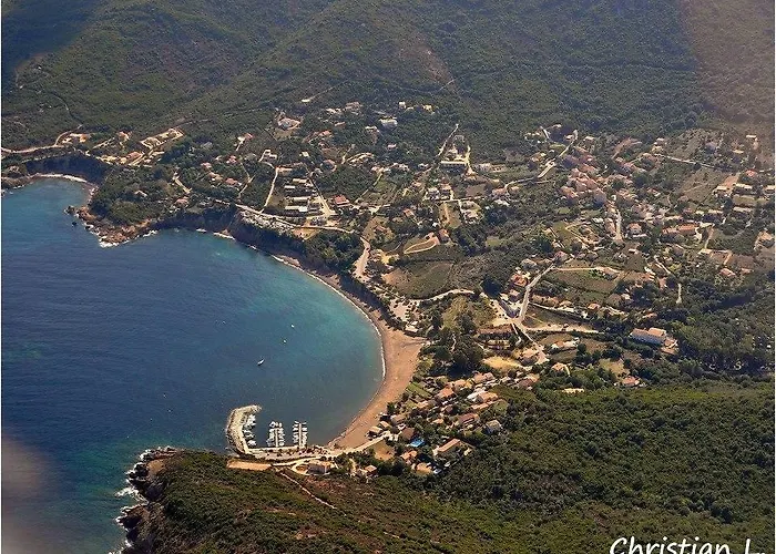 Roc A Mare *