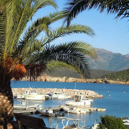 Apartment Roc A Mare *