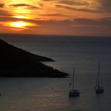 Roc A Mare Galeria (Corsica)