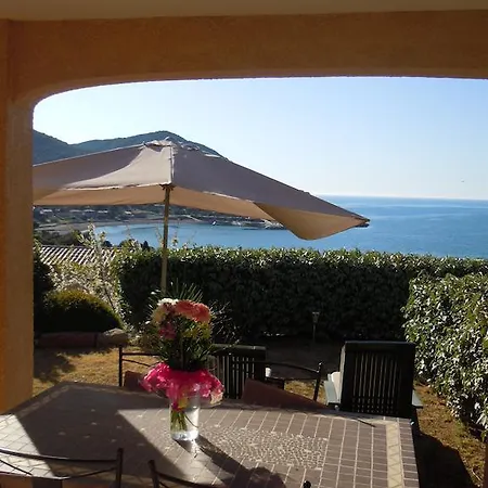 Apartment Roc A Mare *