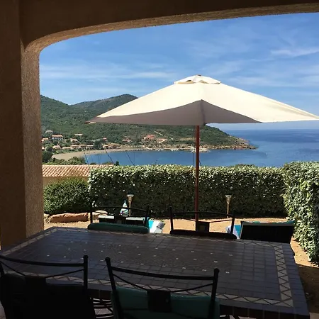 Roc A Mare * Galeria (Corsica)