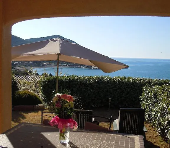 Apartment Roc A Mare *